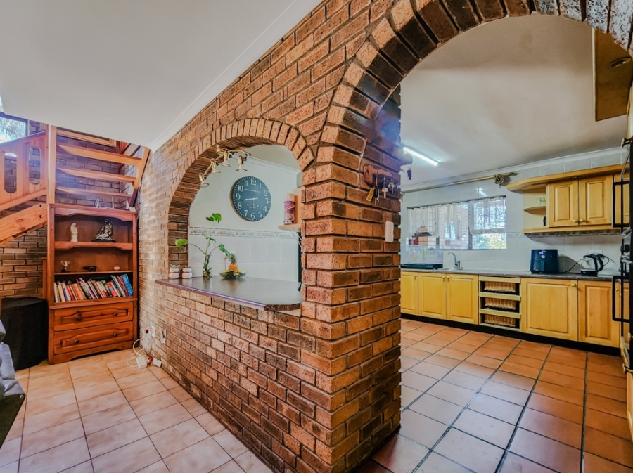 4 Bedroom Property for Sale in Durbanville Western Cape